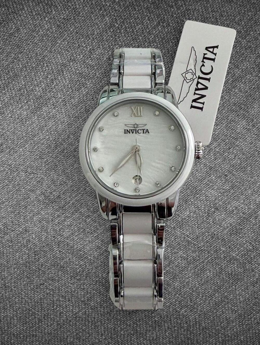 Invicta Women’s White Mother Of Pearl Silver Tone Watch - Picture 8 of 8
